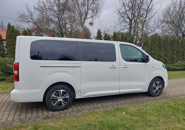 Peugeot Traveller cena 72900 przebieg: 156000, rok produkcji 2017 z Józefów małe 436